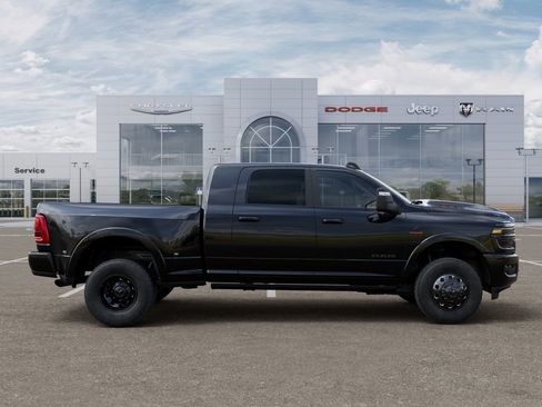New 2026 RAM 3500 Limited AWD/4WD image 21