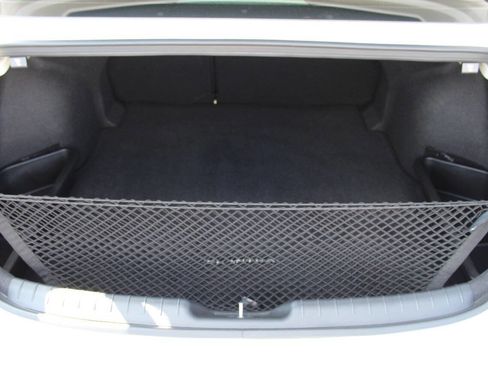 Used 2024 Hyundai Elantra SEL w/ Convenience Package image 13