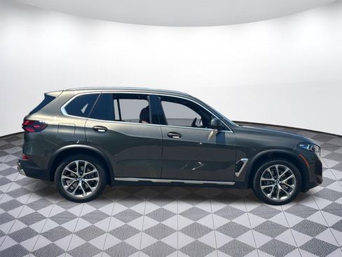 Used 2026 BMW X5 xDrive40i w/ Executive Package AWD/4WD image 8