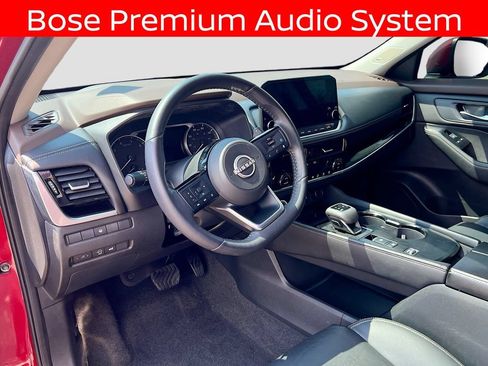 Used 2023 Nissan Rogue SL w/ SL Premium Package FWD image 9