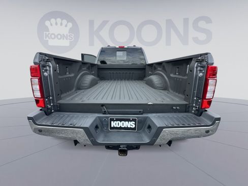 Used 2022 Ford F250 Lariat w/ Lariat Value Package AWD/4WD image 32