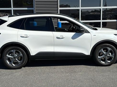 New 2025 Ford Escape ST-Line w/ Tech Pack #1 image 27