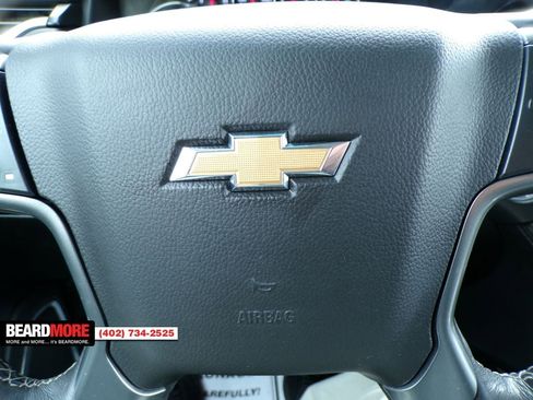 Used 2018 Chevrolet Suburban Premier image 38