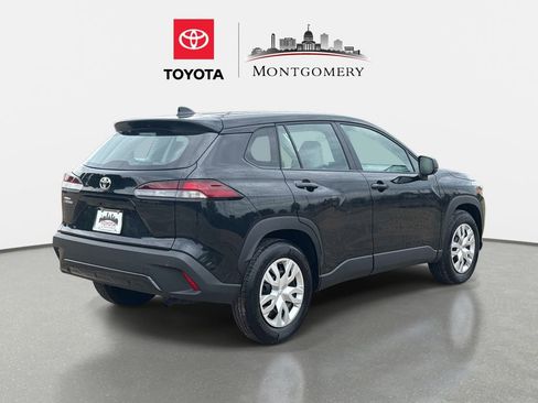 Used 2026 Toyota Corolla Cross L FWD image 3