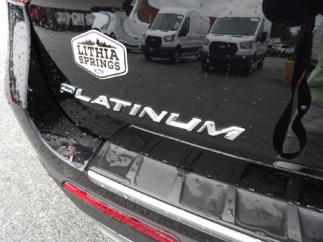 Certified 2023 Ford Explorer Platinum w/ Technology Package RWD image 11