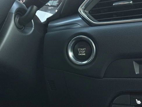 New 2025 MAZDA CX-5 AWD 2.5 S w/ Select Package image 25