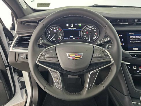 New 2026 Cadillac XT5 Premium Luxury FWD image 22
