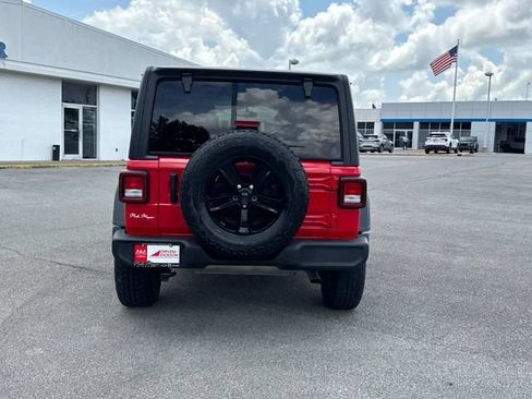 Used 2021 Jeep Wrangler Unlimited Sport AWD/4WD image 5