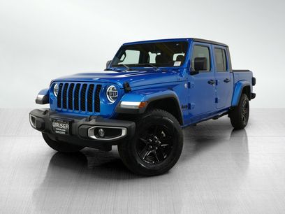 Used 2021 Jeep Gladiator Sport
