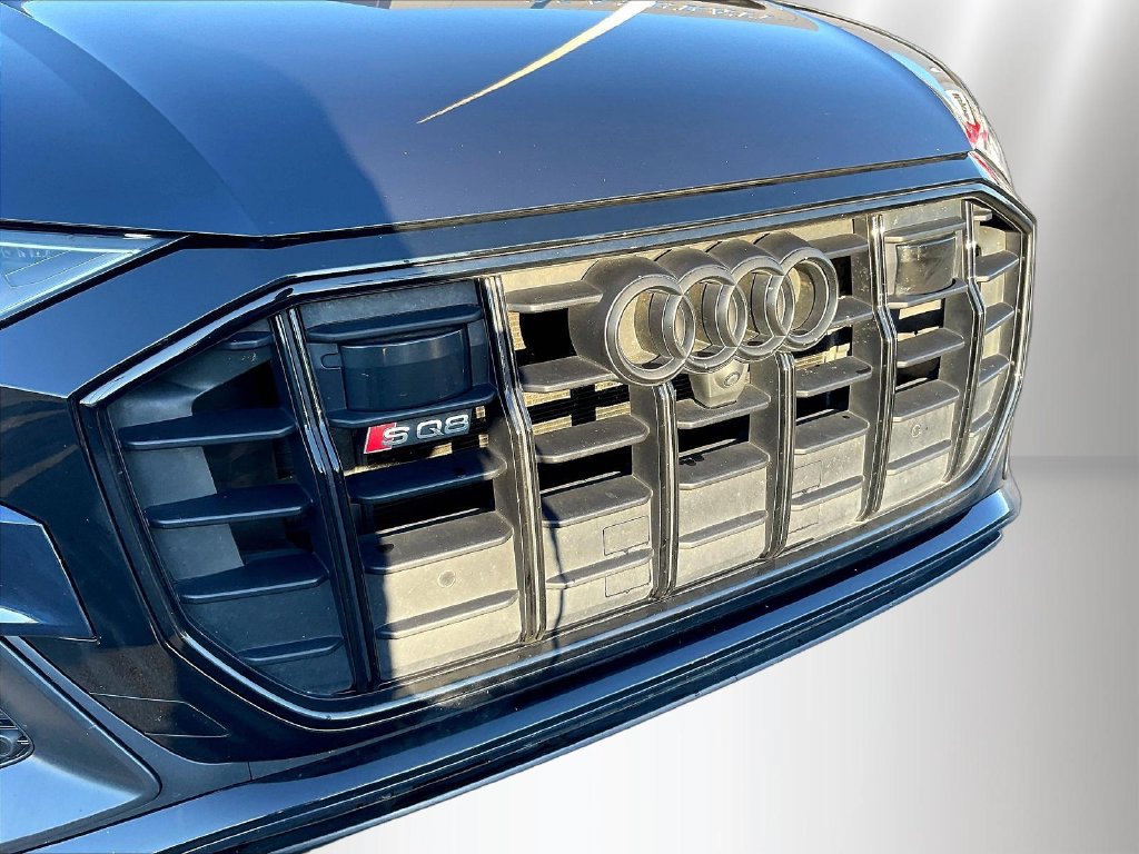 Used 2023 Audi SQ8 Prestige AWD/4WD image 32