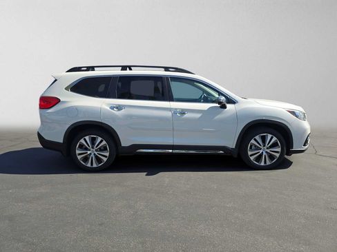 Used 2020 Subaru Ascent Touring w/ Popular Package #2A AWD/4WD image 2