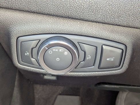 Used 2019 Lincoln MKC Reserve w/ MKC Climate Package FWD image 27