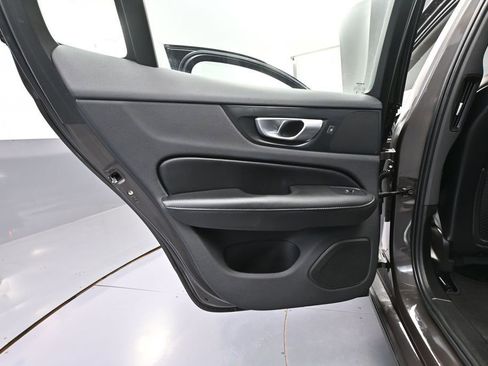 Used 2024 Volvo S60 B5 Core FWD image 36