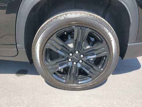 New 2026 GMC Acadia Elevation w/ Black Edition FWD image 5
