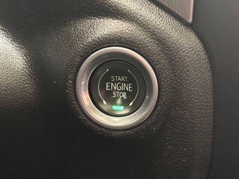 Used 2020 GMC Sierra 1500 Denali w/ Denali Carbonpro Edition AWD/4WD image 38