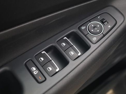 Used 2022 Hyundai Santa Fe XRT FWD image 13