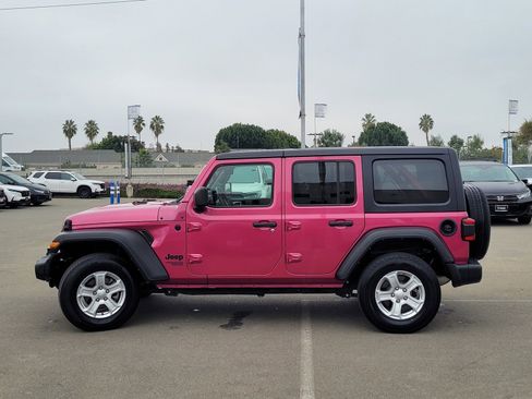 Used 2021 Jeep Wrangler Unlimited Sport image 8