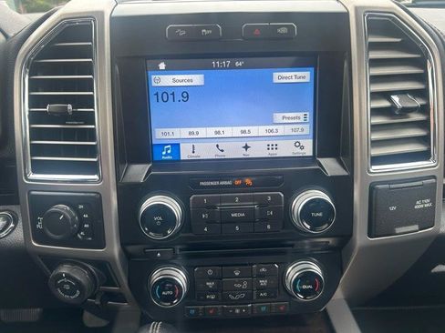 Used 2016 Ford F150 Platinum w/ Equipment Group 701A Luxury AWD/4WD image 12