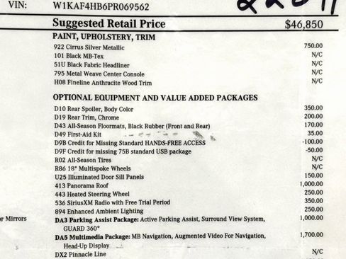 Used 2023 Mercedes-Benz C 300 4MATIC Sedan image 3