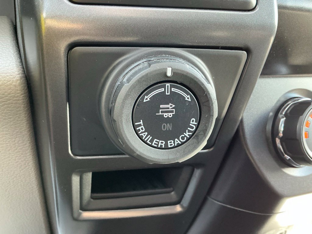 Used 2020 Ford F150 XLT w/ Equipment Group 302A Luxury AWD/4WD image 36