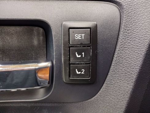 Used 2015 Toyota Tundra 1794 Edition image 23