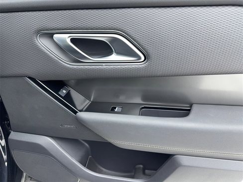 Used 2023 Land Rover Range Rover Velar S image 47