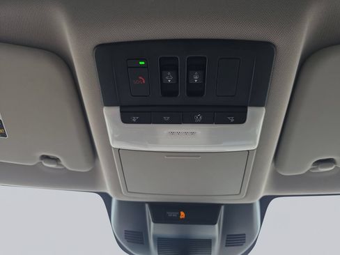 Used 2021 Nissan Rogue Platinum AWD/4WD image 27