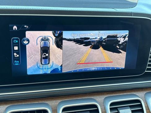 Used 2025 Mercedes-Benz GLS 450 4MATIC image 19