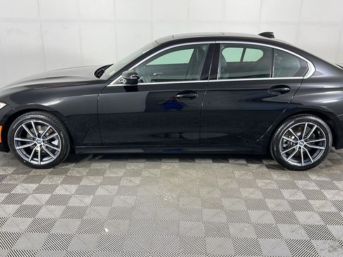 Used 2019 BMW 330i xDrive Sedan w/ Convenience Package AWD/4WD image 12