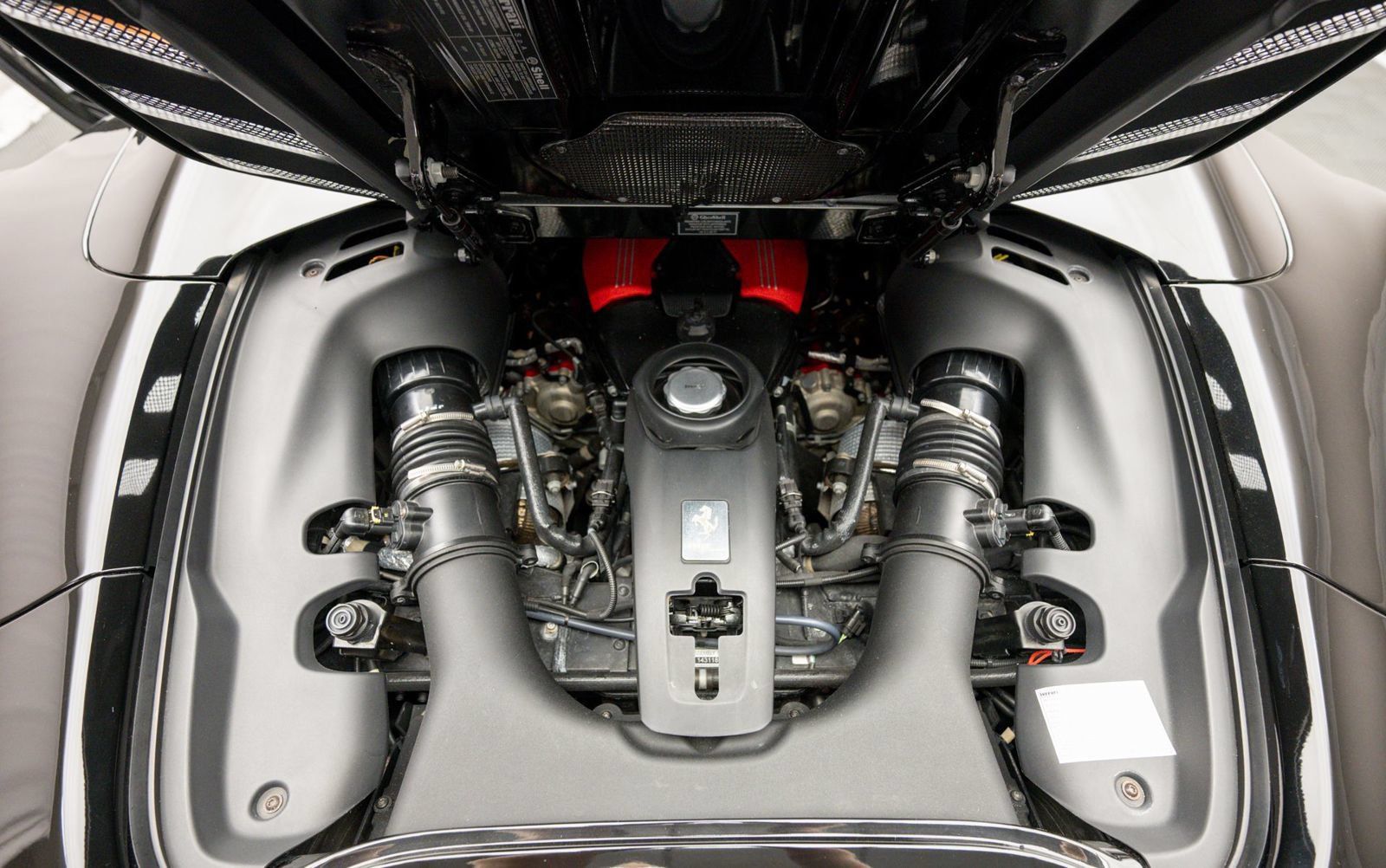 Used 2017 Ferrari 488 Spider RWD image 50