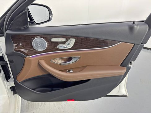 Used 2019 Mercedes-Benz E 300 w/ Premium 1 Package image 38