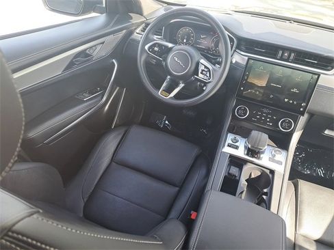 Used 2025 Jaguar F-PACE R-Dynamic S image 12