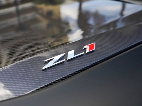 Used 2018 Chevrolet Camaro ZL1 RWD image 44