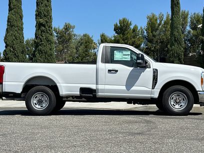 New 2023 Ford F250 XL w/ XL Chrome Package