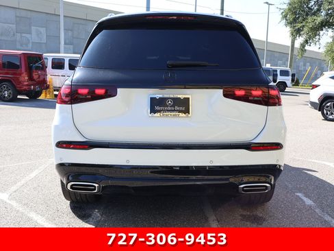 Certified 2026 Mercedes-Benz Maybach GLS 600 4MATIC image 8