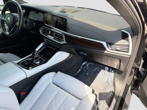 Used 2023 BMW X6 xDrive40i AWD/4WD image 13
