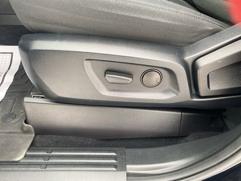 Used 2021 Ford Ranger XLT w/ Equipment Group 302A High image 11