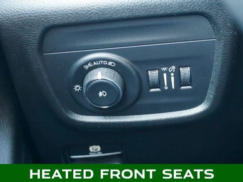 Used 2023 Jeep Grand Cherokee Limited w/ Luxury Tech Group II image 29