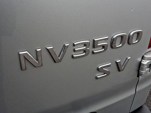 Used 2017 Nissan NV 3500 SV w/ SV Technology Package image 30