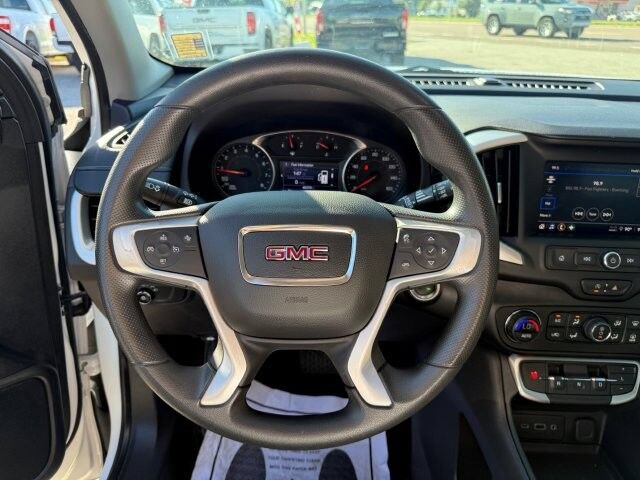 Used 2022 GMC Terrain SLE w/ Driver Convenience Package AWD/4WD image 17