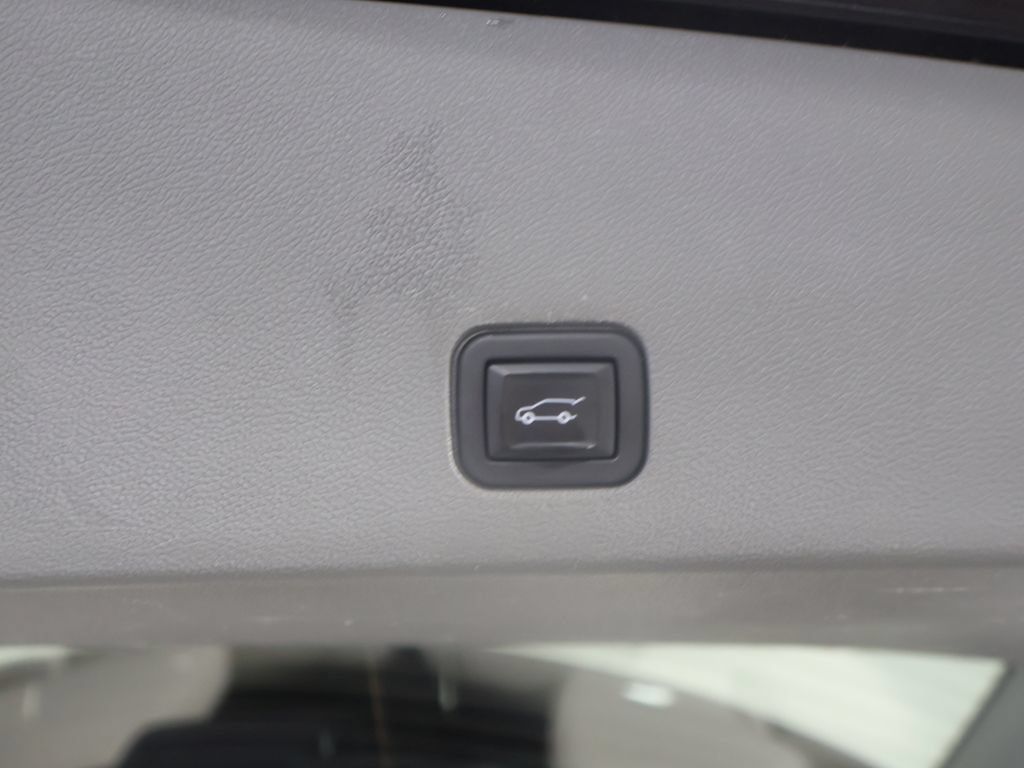 Used 2020 Cadillac XT6 Premium Luxury AWD/4WD image 18