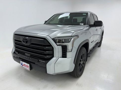 New 2026 Toyota Tundra Limited RWD image 4