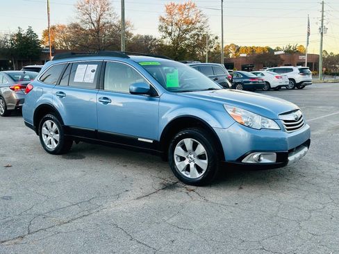 Used 2012 Subaru Outback 3.6R Limited image 11