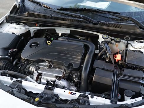 Used 2024 Chevrolet Malibu LT FWD image 28