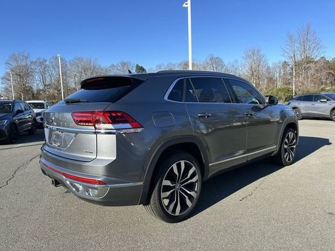 Used 2020 Volkswagen Atlas Cross Sport SEL Premium R-Line image 5
