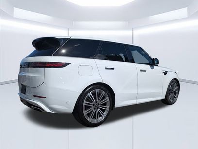 Used 2024 Land Rover Range Rover Sport Dynamic SE
