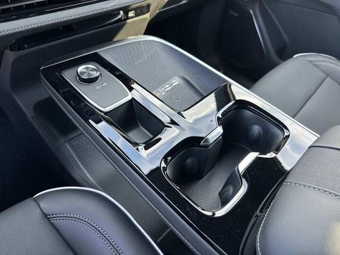 New 2026 Buick Enclave Preferred image 15