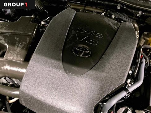 Certified 2022 Toyota Tacoma TRD Off-Road w/ TRD Premium Off Road Package AWD/4WD image 31