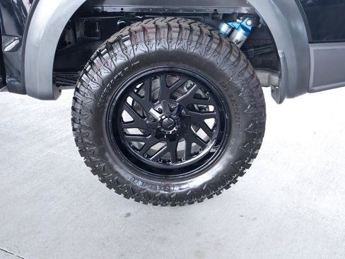 Used 2018 Ford F150 Raptor w/ Equipment Group 802A Luxury AWD/4WD image 11