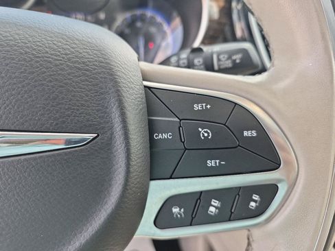 Used 2021 Chrysler Pacifica Limited w/ Premium & Safety Sphere Group AWD/4WD image 19